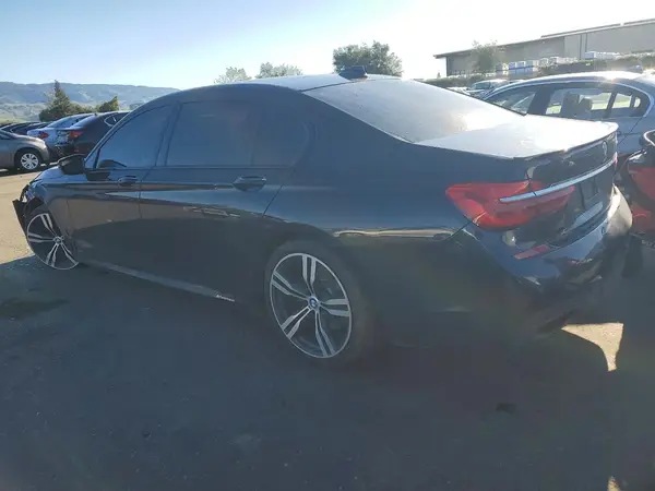 WBA7E2C51GG714673 2016 BMW 7ER - Image 2
