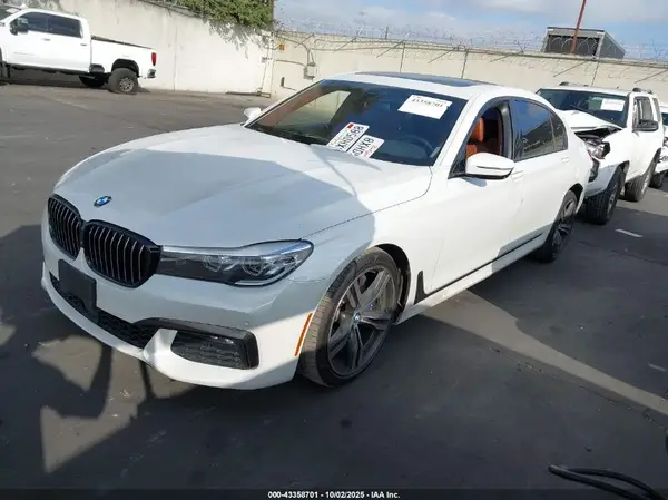 WBA7E2C51JB216378 2018 BMW 7ER - Image 2