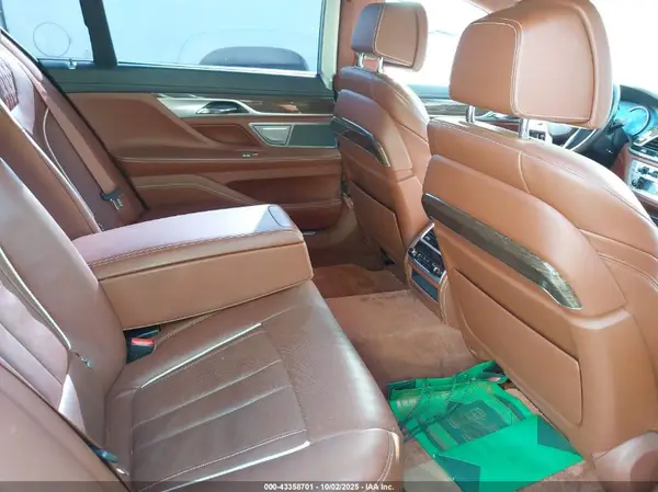 WBA7E2C51JB216378 2018 BMW 7ER - Image 8