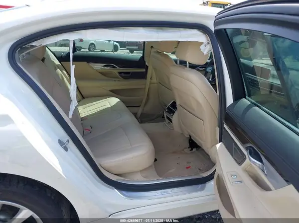 WBA7E2C51JG742464 2018 BMW 7ER - Image 8