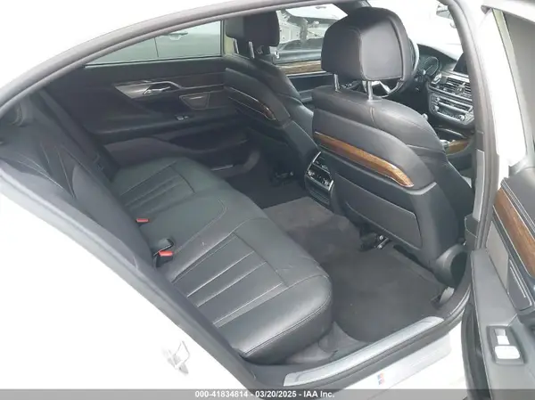 WBA7E2C52GG504003 2016 BMW 7ER - Image 8