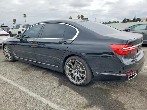WBA7E2C52GG738741 2016 BMW 7ER - Image 2