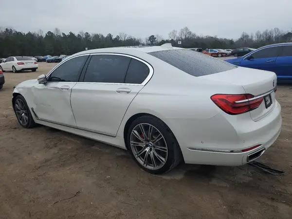 WBA7E2C52GG738755 2016 BMW 7ER - Image 2
