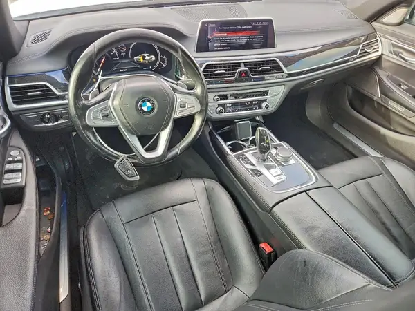 WBA7E2C52HG739342 2017 BMW 7ER - Image 8