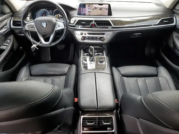 WBA7E2C52HG739390 2017 BMW 7ER - Image 8