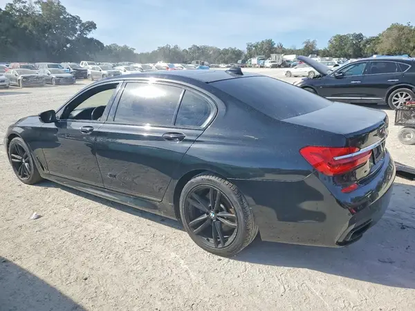 WBA7E2C52JG742618 2018 BMW 7ER - Image 2