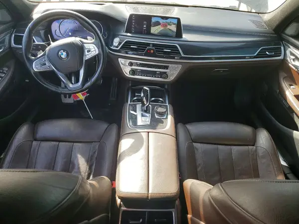 WBA7E2C52JG742618 2018 BMW 7ER - Image 8