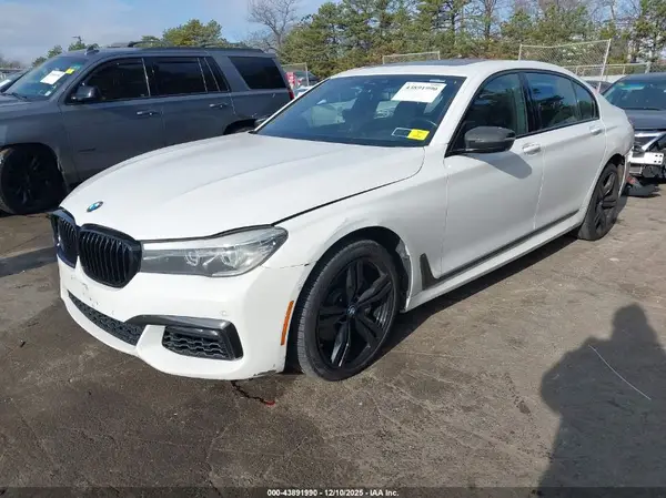 WBA7E2C53GG547989 2016 BMW 7ER - Image 2