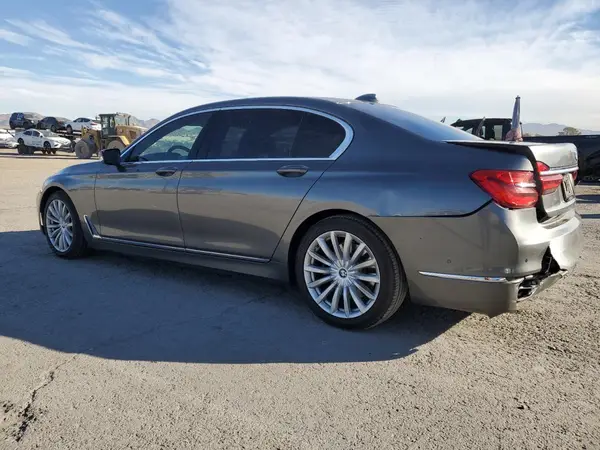 WBA7E2C53GG714464 2016 BMW 7ER - Image 2