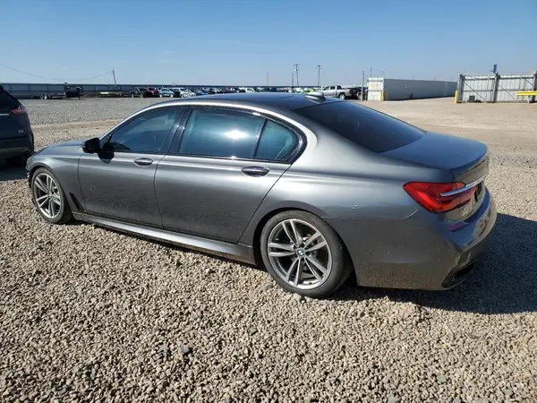 WBA7E2C53HG739317 2017 BMW 7ER - Image 2