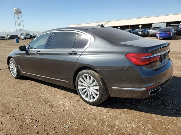 WBA7E2C53HG739964 2017 BMW 7ER - Image 2