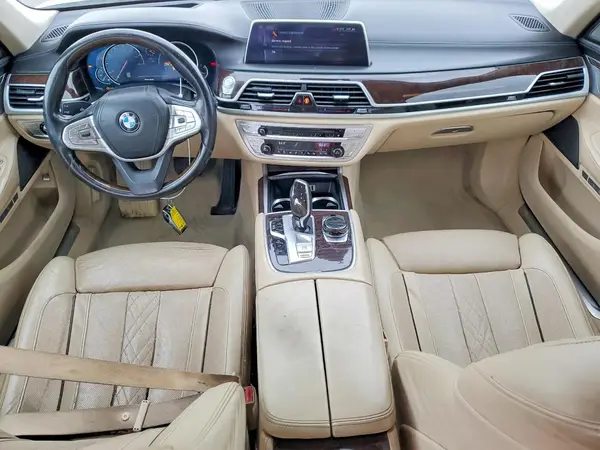 WBA7E2C53HG740533 2017 BMW 7ER - Image 8