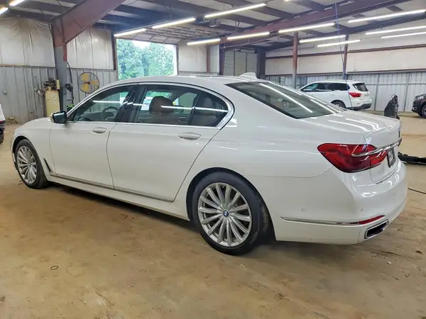 WBA7E2C53JG743146 2018 BMW 7ER - Image 2