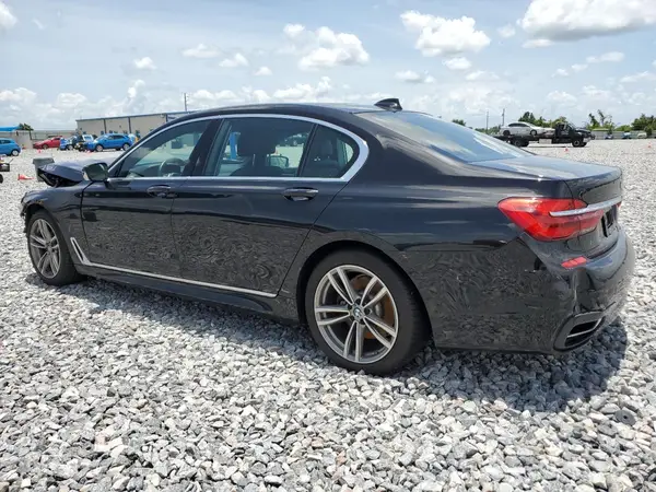 WBA7E2C53KB216402 2019 BMW 7ER - Image 2