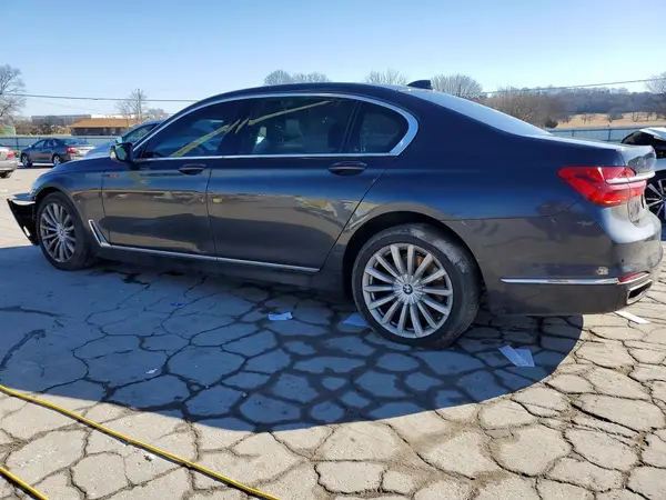 WBA7E2C54GG546723 2016 BMW 7ER - Image 2