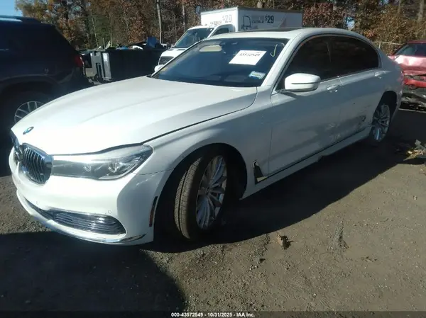 WBA7E2C54GG548245 2016 BMW 7ER - Image 2