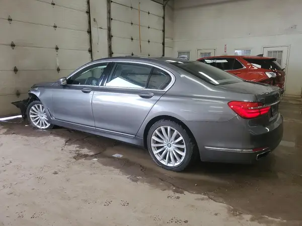 WBA7E2C54HG739147 2017 BMW 7ER - Image 2