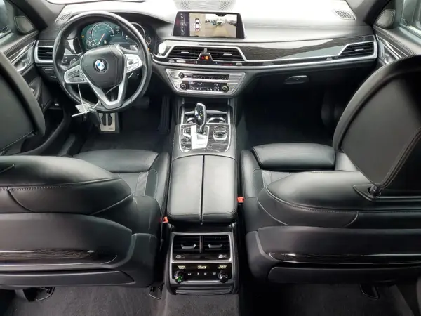 WBA7E2C54HG740072 2017 BMW 7ER - Image 8