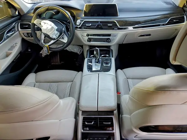 WBA7E2C54JG742541 2018 BMW 7ER - Image 8