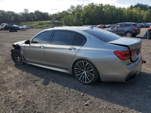 WBA7E2C54KB217252 2019 BMW 7ER - Image 2