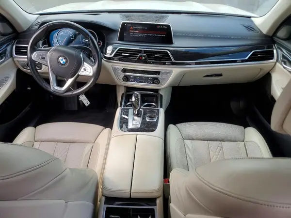 WBA7E2C54KB217719 2019 BMW 7ER - Image 8