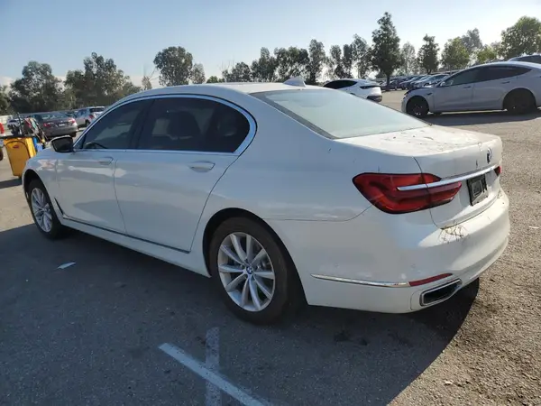 WBA7E2C54KB454310 2019 BMW 7ER - Image 2