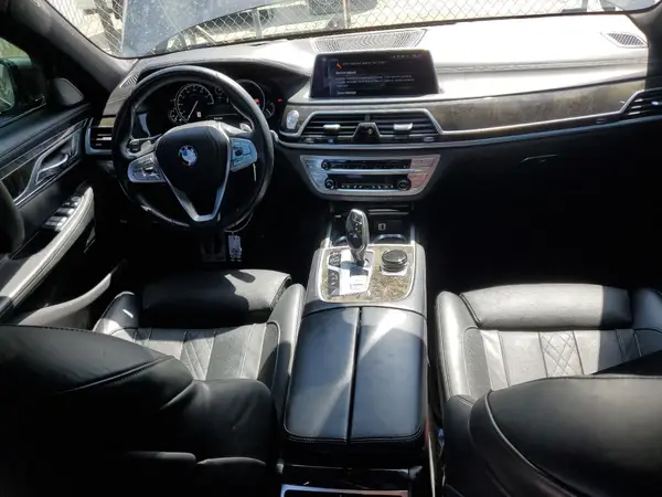 WBA7E2C55HG739108 2017 BMW 7ER - Image 8