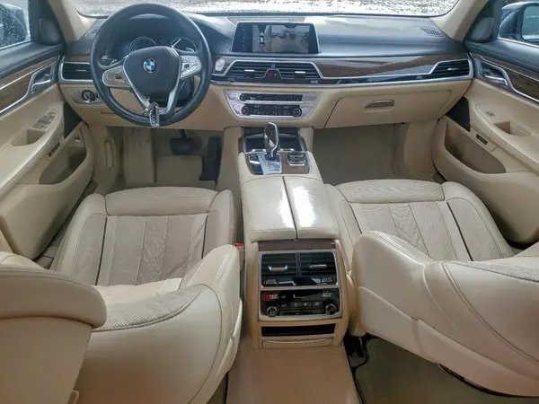 WBA7E2C55HG739898 2017 BMW 7ER - Image 8
