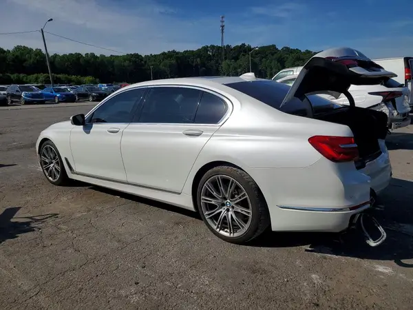 WBA7E2C55HG740470 2017 BMW 7ER - Image 2