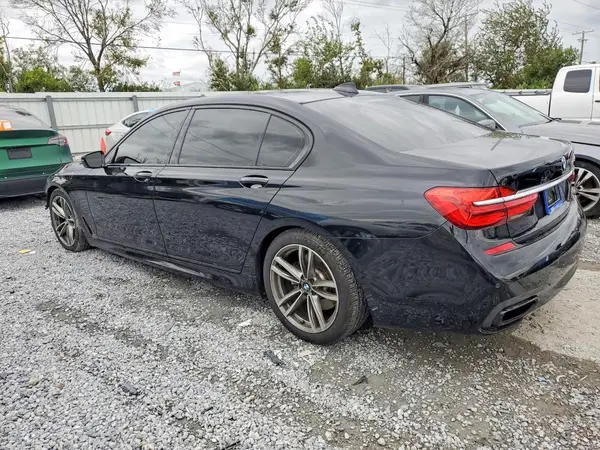 WBA7E2C55JG741673 2018 BMW 7ER - Image 2