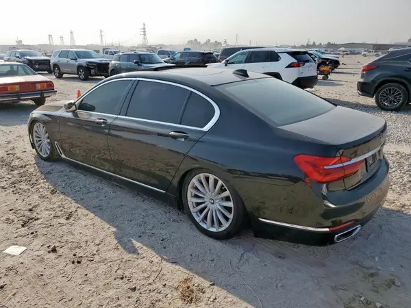 WBA7E2C55JG742659 2018 BMW 7ER - Image 2