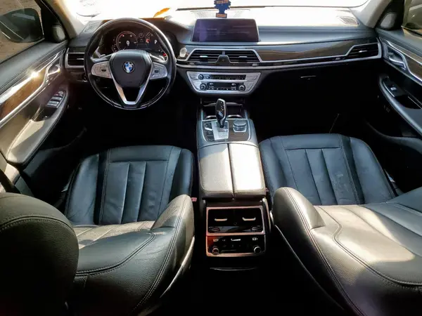WBA7E2C55JG742659 2018 BMW 7ER - Image 8