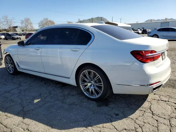 WBA7E2C55KB217387 2019 BMW 7ER - Image 2