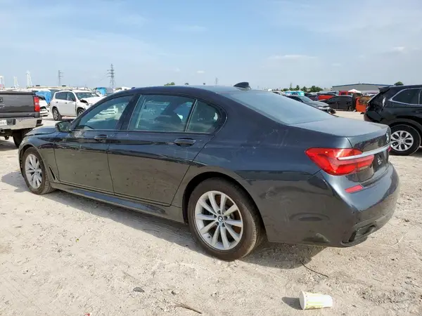 WBA7E2C55KB217485 2019 BMW 7ER - Image 2