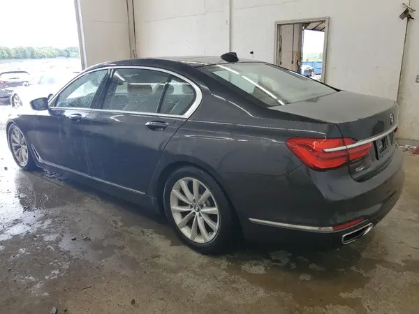WBA7E2C55KB217521 2019 BMW 7ER - Image 2