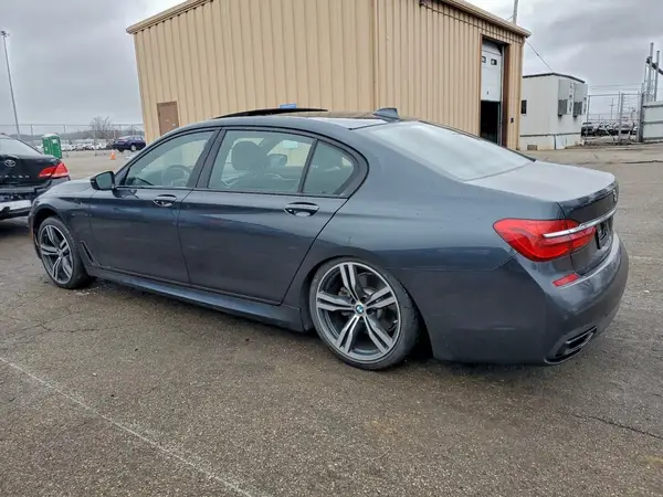WBA7E2C55KB217941 2019 BMW 7ER - Image 2