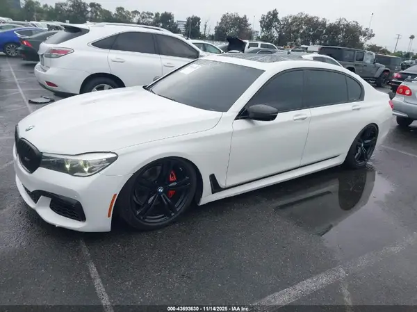 WBA7E2C56GG547033 2016 BMW 7ER - Image 2