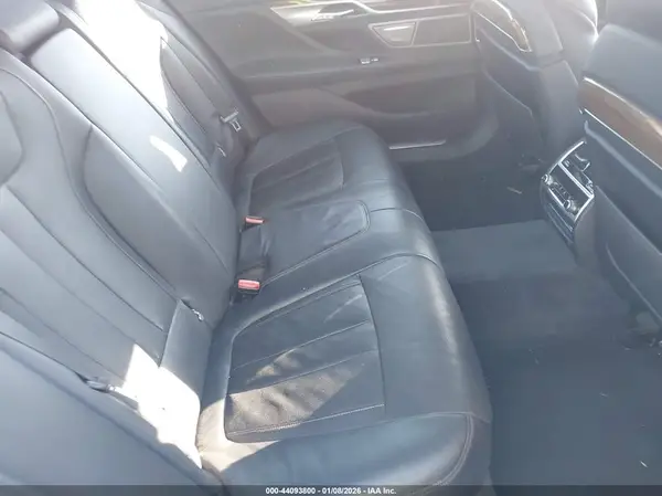 WBA7E2C56GG547792 2016 BMW 7ER - Image 8