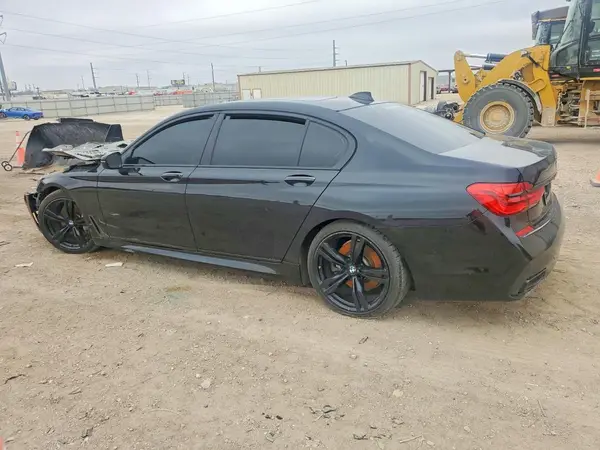 WBA7E2C56JG743187 2018 BMW 7ER - Image 2