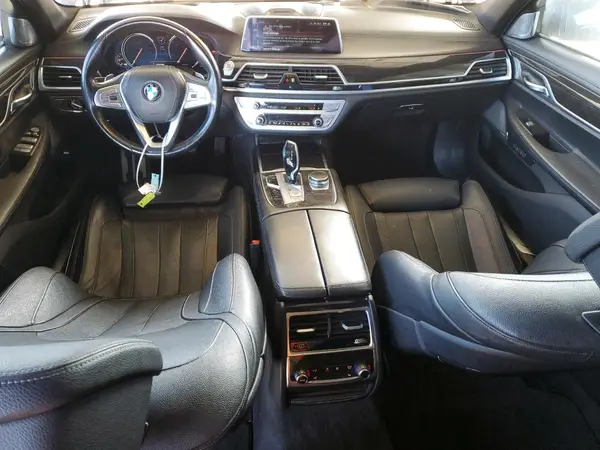 WBA7E2C57GG504496 2016 BMW 7ER - Image 8