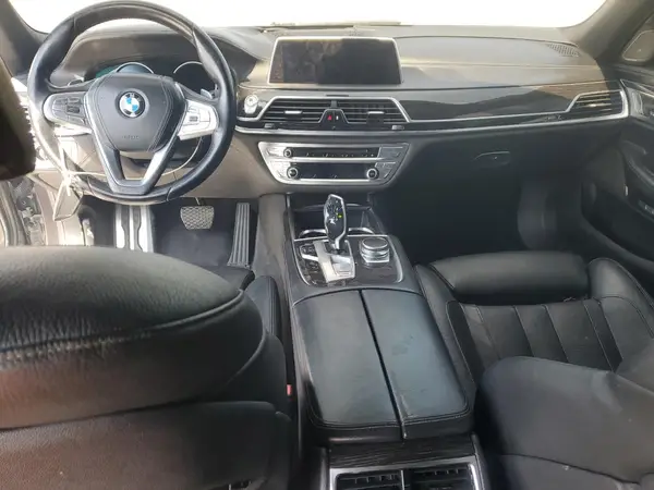 WBA7E2C57GG547252 2016 BMW 7ER - Image 8