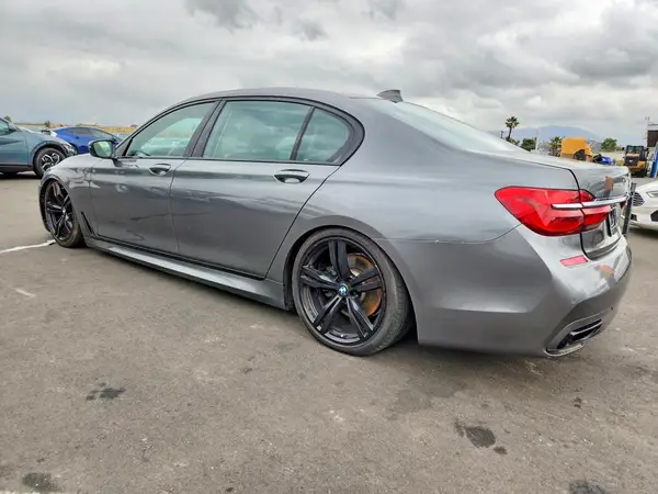 WBA7E2C57GG547607 2016 BMW 7ER - Image 2