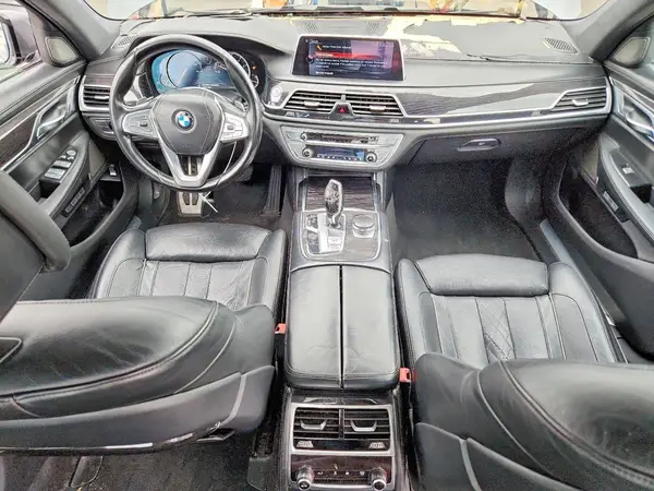 WBA7E2C57GG547607 2016 BMW 7ER - Image 8