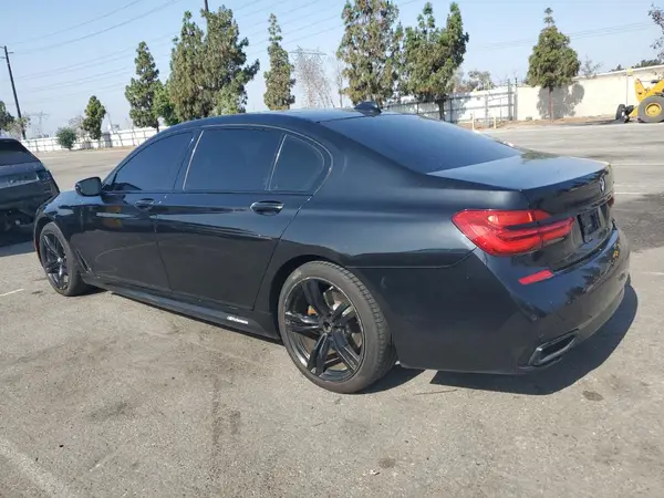 WBA7E2C57KB217388 2019 BMW 7ER - Image 2