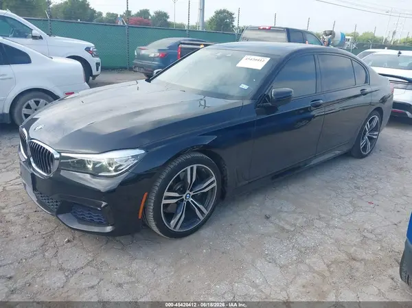 WBA7E2C58GG548085 2016 BMW 7ER - Image 2