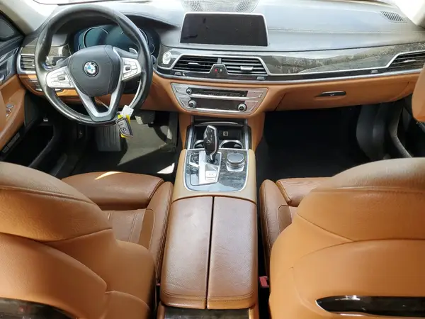 WBA7E2C58GG714590 2016 BMW 7ER - Image 8