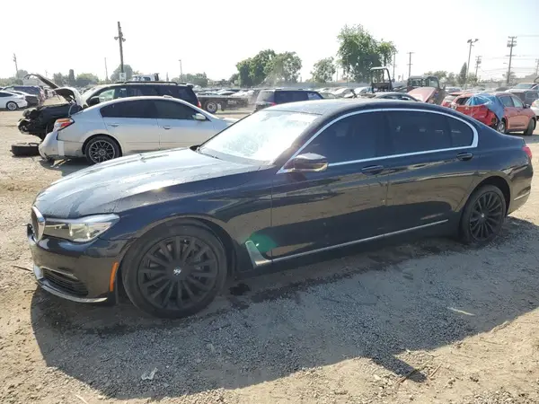 WBA7E2C58GG738940 2016 BMW 7ER - Image 1