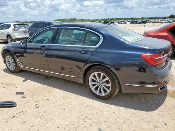 WBA7E2C58JG742736 2018 BMW 7ER - Image 2