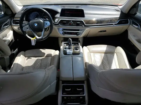 WBA7E2C58JG743126 2018 BMW 7ER - Image 8