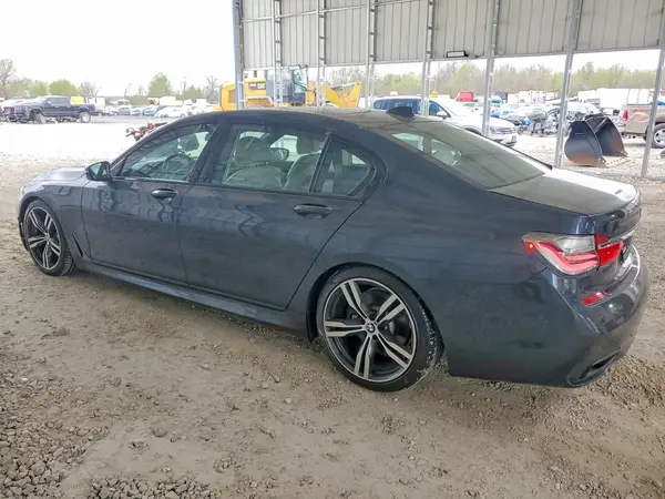 WBA7E2C58KB217299 2019 BMW 7ER - Image 2